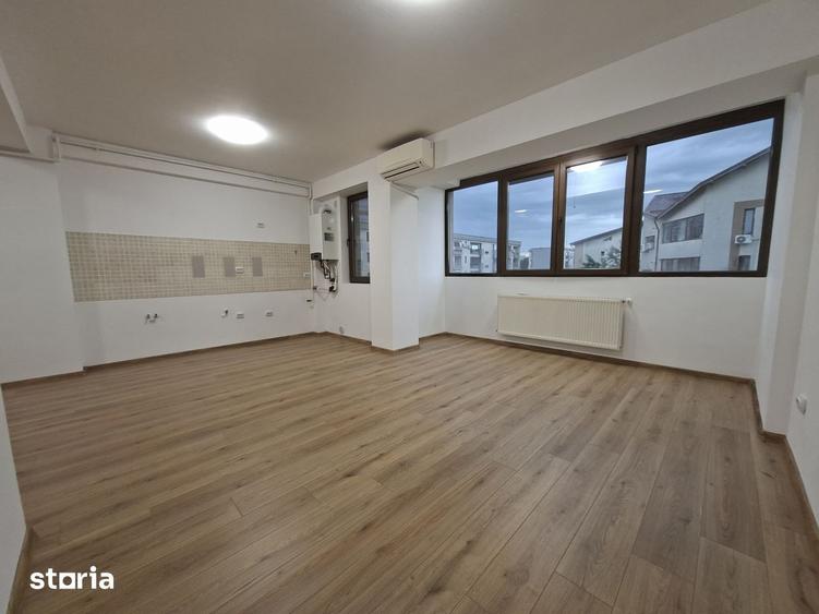 Apartament cu 2 camere semidecomandat în Apărătorii Patriei