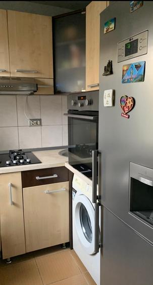 Apartament cu 2 camere, mobilat în Dacia