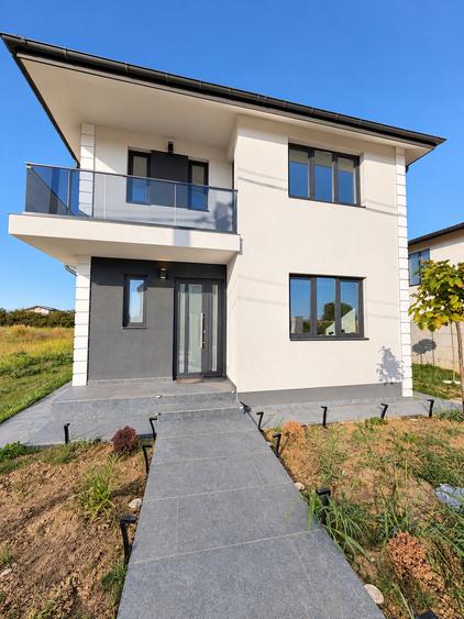 Comuna Berceni - Casa 4 Camere 2 Bai 422mp Teren - 2