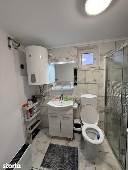 Casa demolabila ?i teren 800mp cu toate utilita?ile deschidere 26,5mp - 12