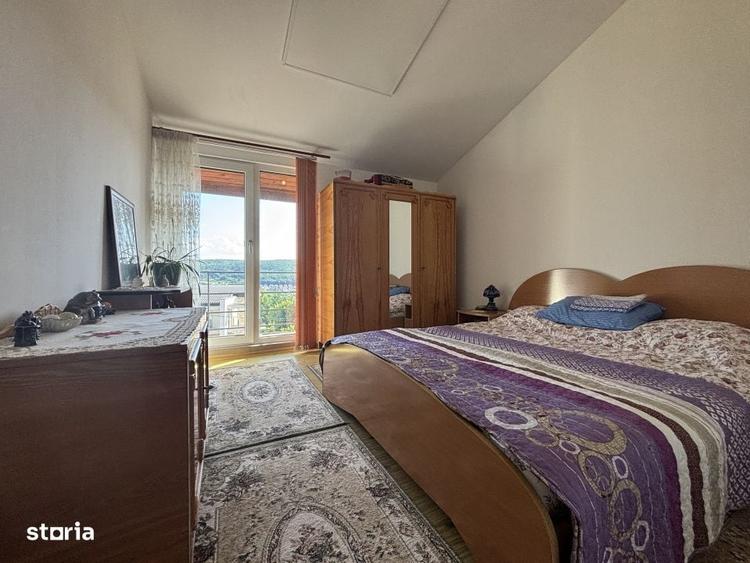 Casă cu 3 camere în Europa