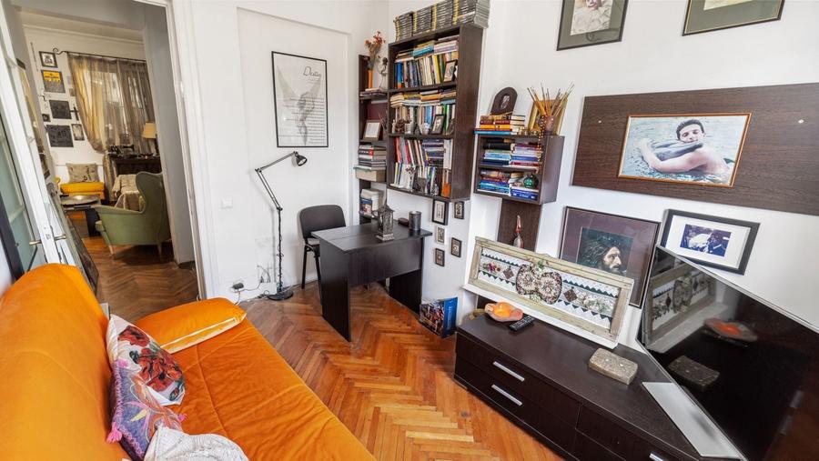Apartament cu 3 camere în Unirii