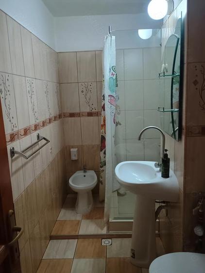 Apartament cu 2 camere decomandat în Nufărul