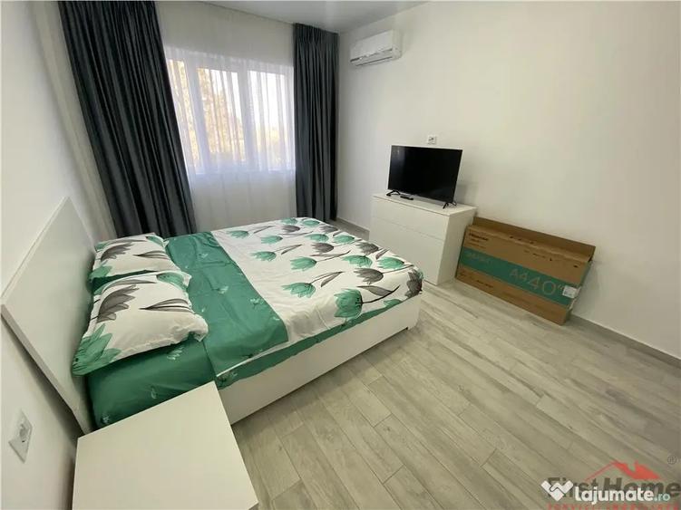 Apartament cu 3 camere decomandat, mobilat în Ultracentral