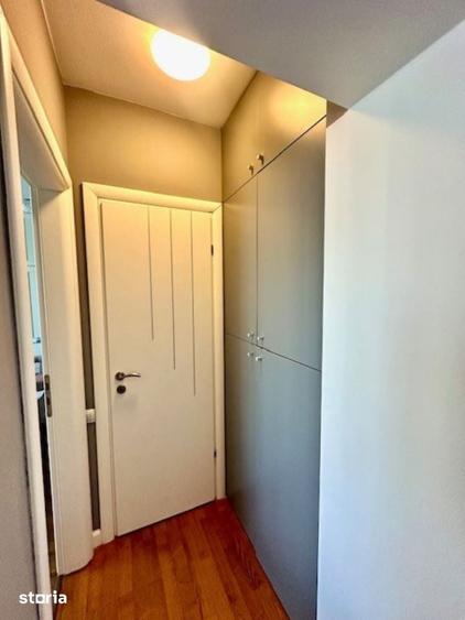 Apartament cu 2 camere decomandat în Calea Victoriei
