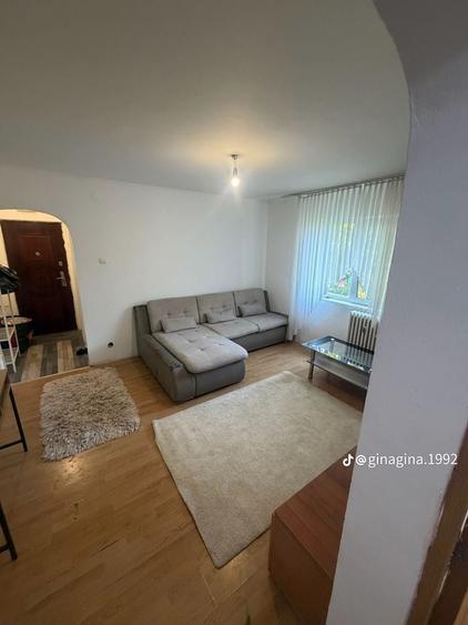 Casă cu 2 camere în Humulești