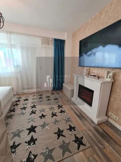 Apartament cu 2 camere decomandat, mobilat în P-ța Unirii