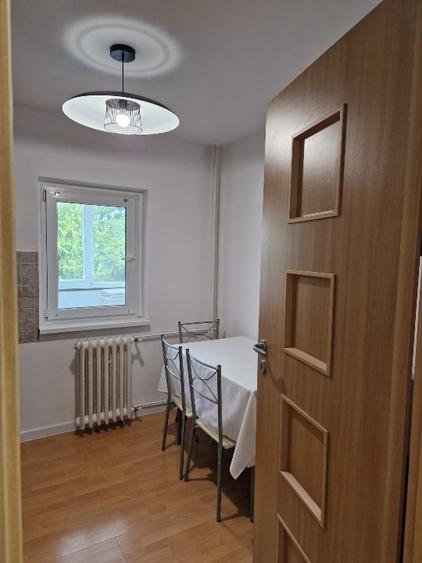 Apartament cu 2 camere decomandat, mobilat în Floreasca