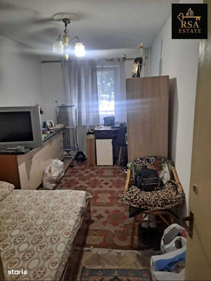 Apartament cu 3 camere decomandat în Ostroveni