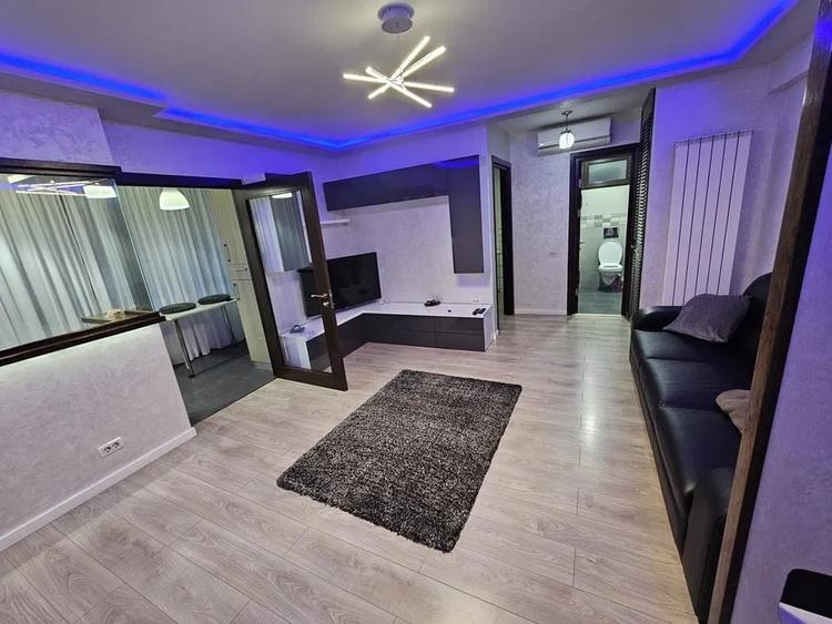 Apartament cu 2 camere semidecomandat, mobilat în Energia