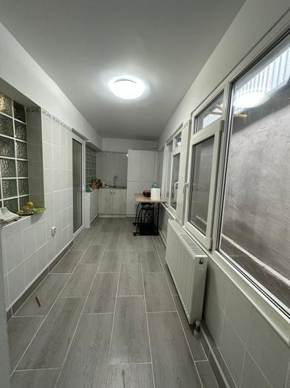 Casă individuală cu 4 camere cu Canalizare în Dorobanți