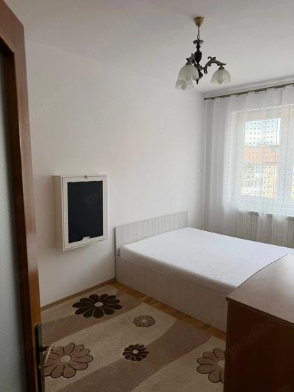Apartament cu 2 camere decomandat în Ștrand
