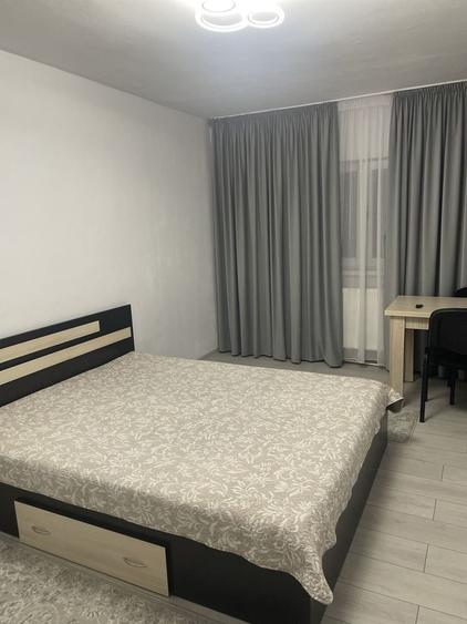 Garsonieră decomandată în Central