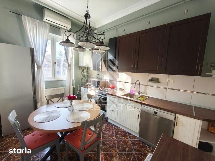 Apartament cu 4 camere decomandat în Șagului