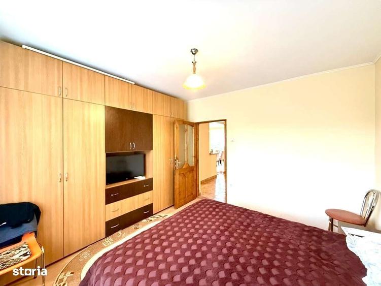 Apartament cu 4 camere în Central