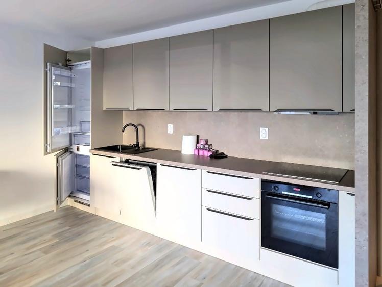 Apartament cu 2 camere, mobilat în Mărăști