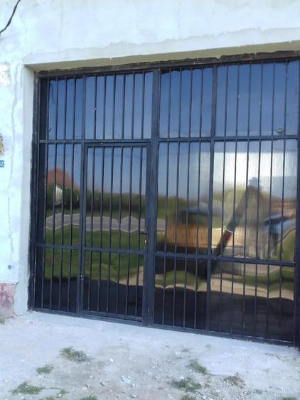 Casă cu 6 camere cu Teren 3500 Mp în Cenad