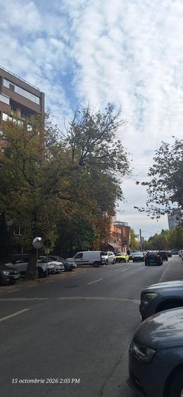 Apartament cu 2 camere semidecomandat în Câmpia Libertății