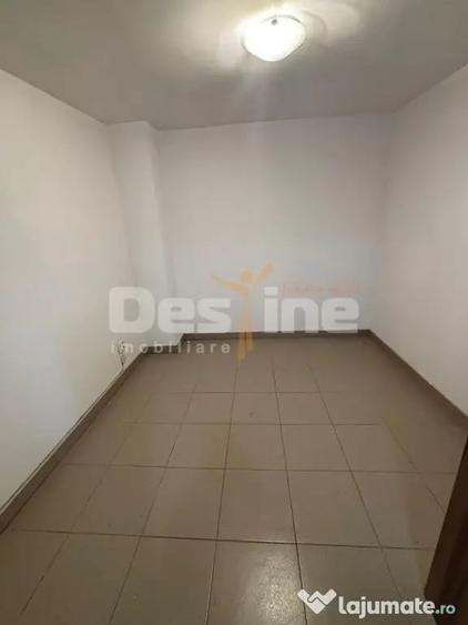Casă cu 3 camere cu Teren 230 Mp în Grivița
