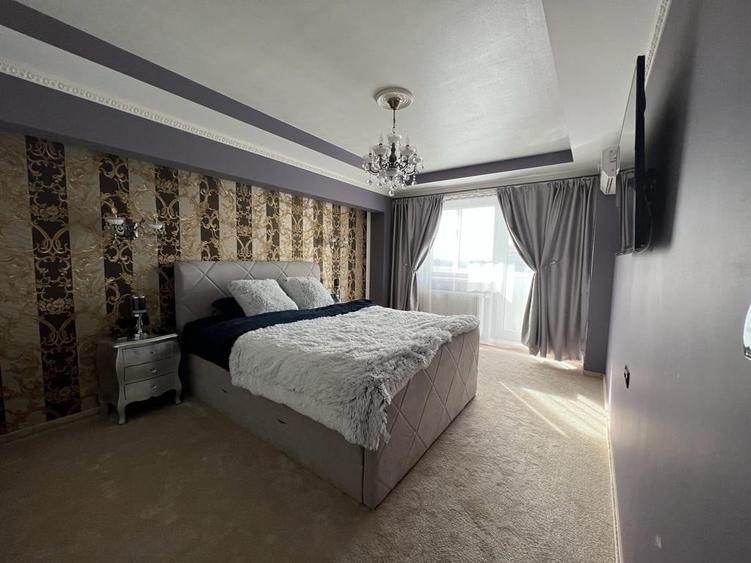 Apartament cu 4 camere semidecomandat în Micălaca