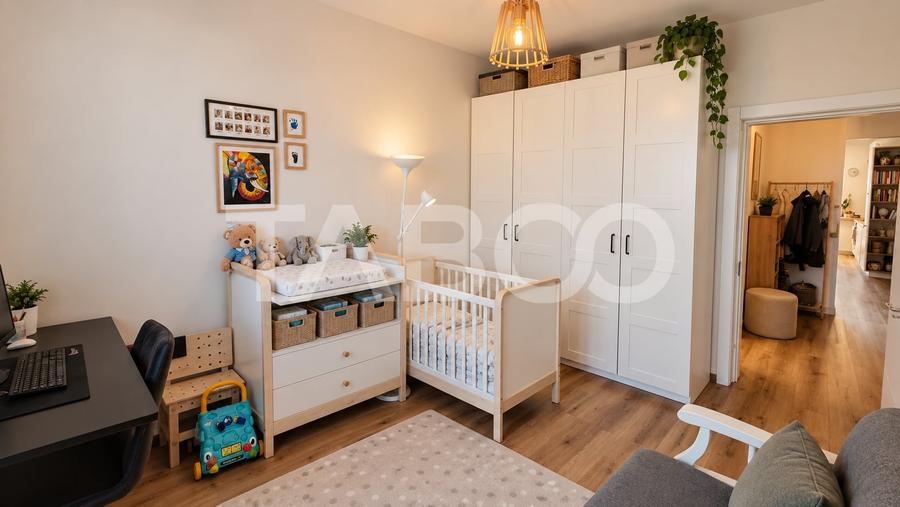 Apartament cu 3 camere decomandat, mobilat în Șelimbăr