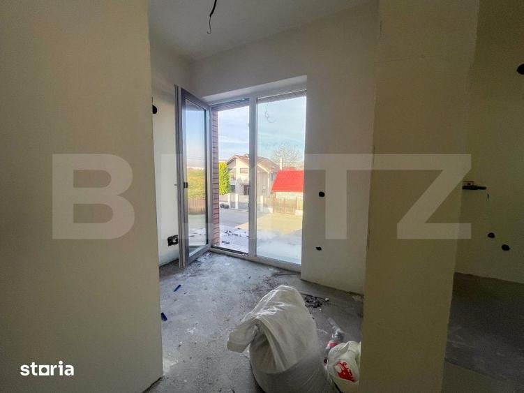 Apartament cu 4 camere semidecomandat în Someșeni