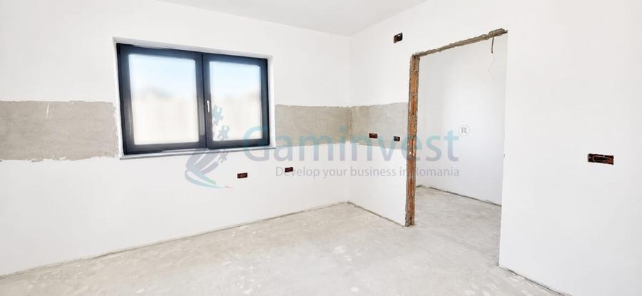Casă individuală cu 4 camere cu Teren 502 Mp în Sântandrei