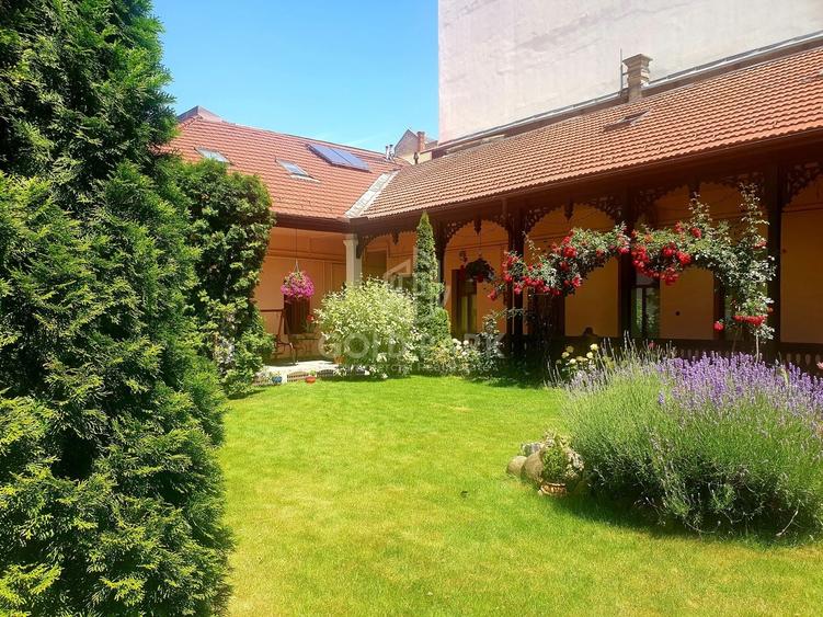 Birou, de 300 mp, în Ultracentral