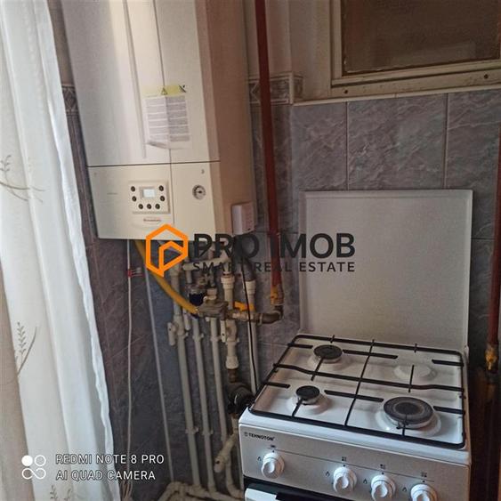 Garsonieră decomandată, mobilată în 1 Decembrie