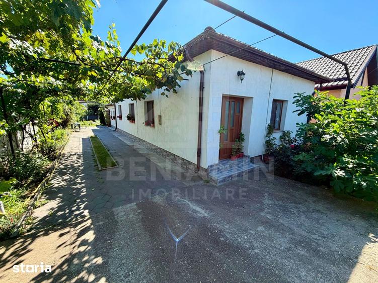 Casă cu 3 camere cu Teren 546 Mp în Romanești