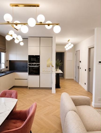 Apartament cu 3 camere, mobilat în Pipera