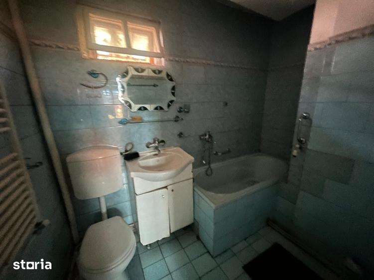 Casă cu 4 camere cu Teren 1100 Mp în Dumbrava