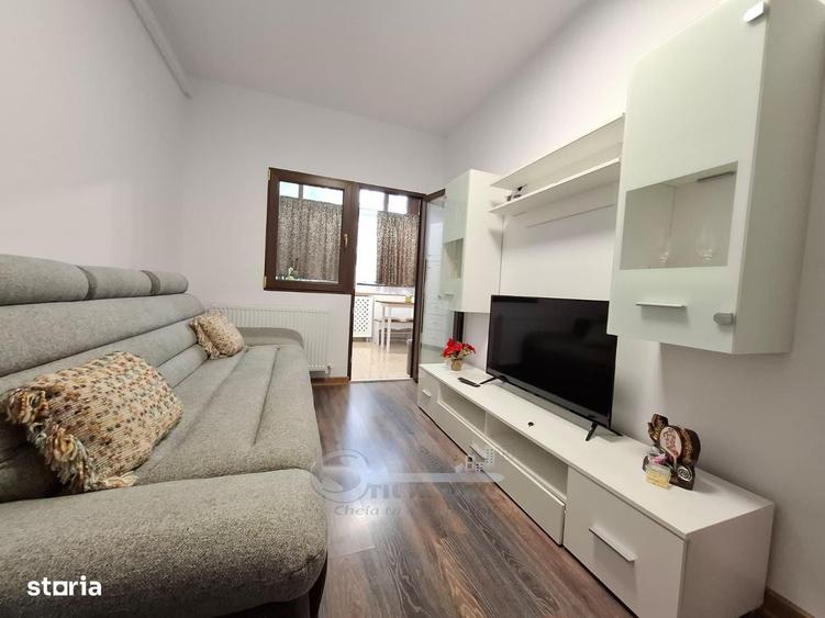 Apartament cu 3 camere decomandat în Cug
