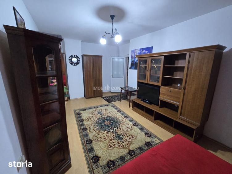 Garsonieră decomandată, mobilată în Vest