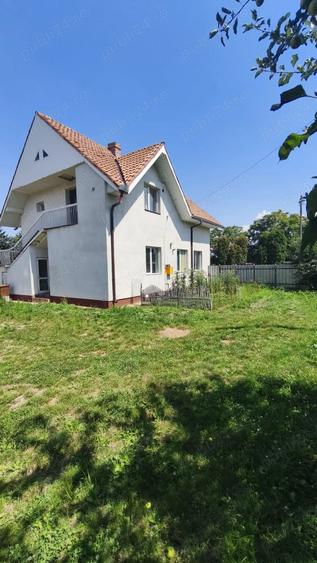 Casă cu 5 camere cu Teren 618 Mp în Central
