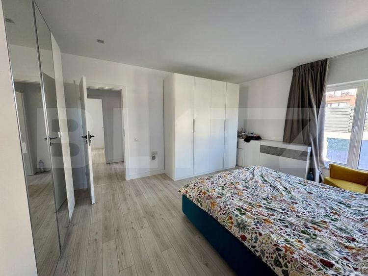 Duplex cu 4 camere cu Garaj în Iris