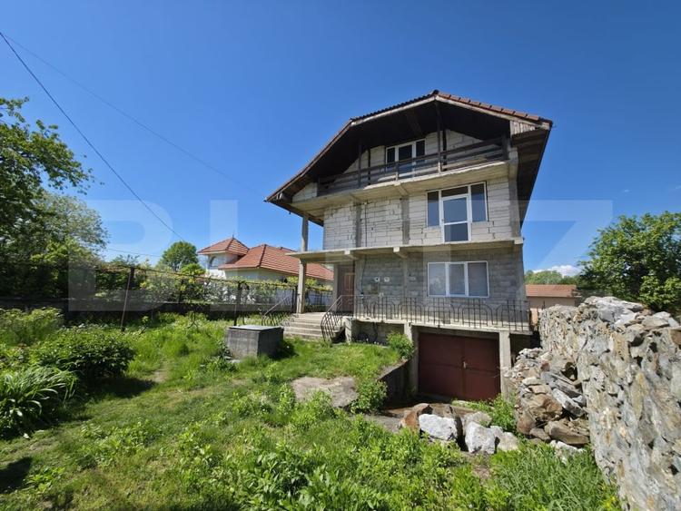 Casă individuală cu 3 camere cu Canalizare în Exterior Nord