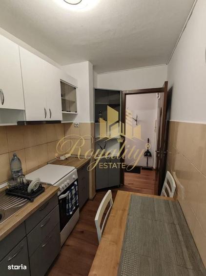 Garsonieră decomandată în Complex Studențesc