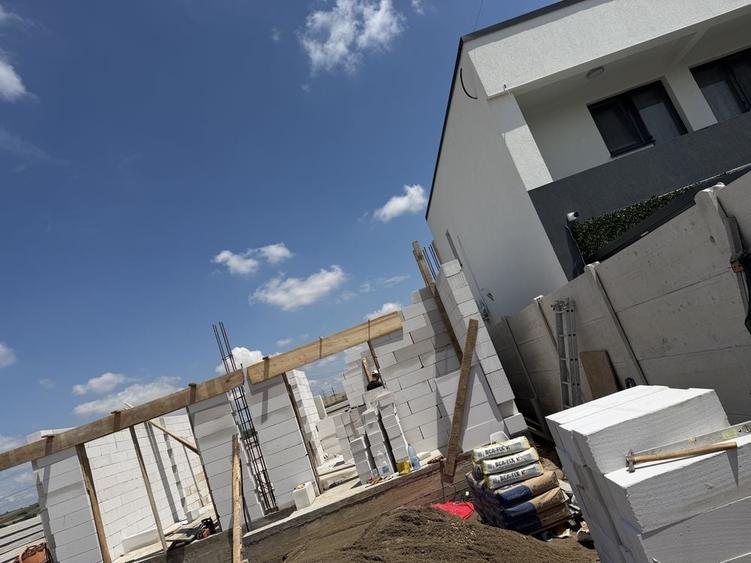 Casă cu 3 camere în Dudovicești