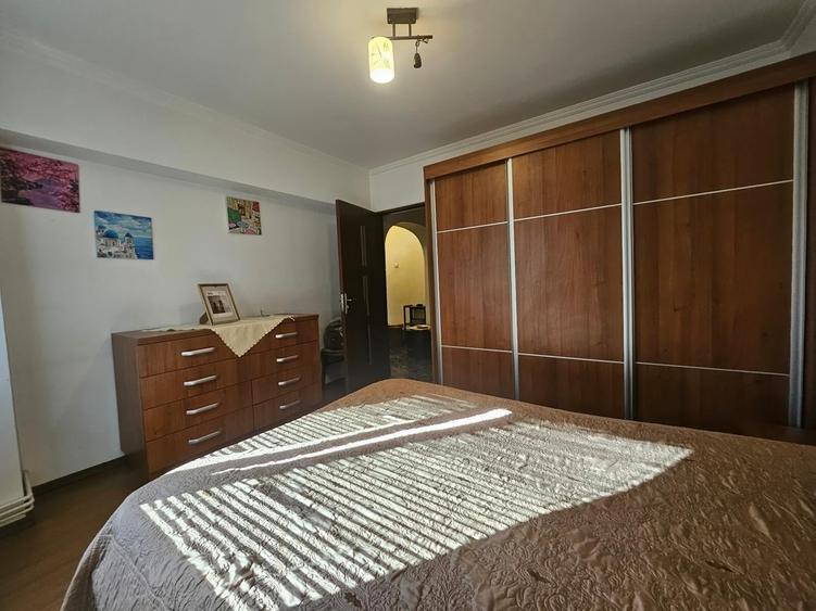 Oferta inchiriere ap 2 cam ultracentral, et 1, mobilat si utilat, 320 EURO - 8