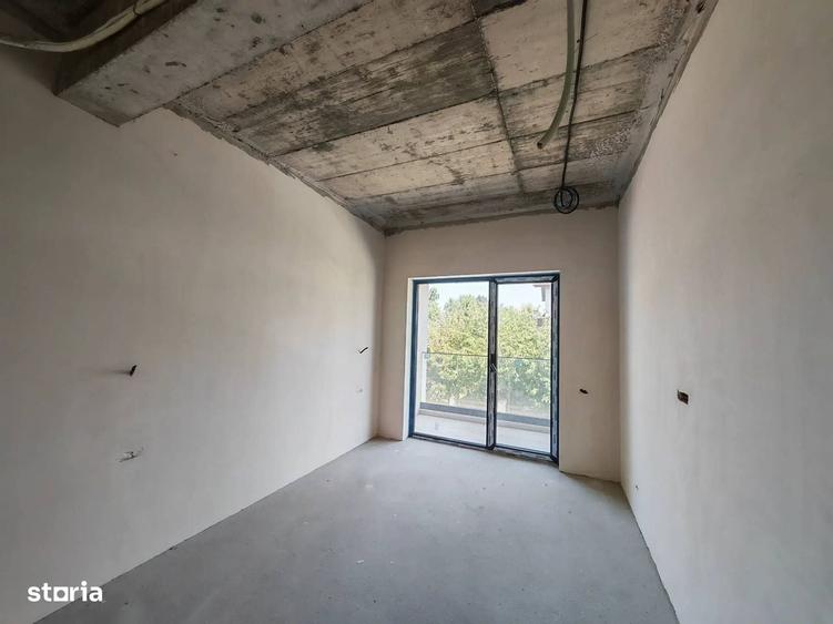 Casă cu 4 camere în Tamași