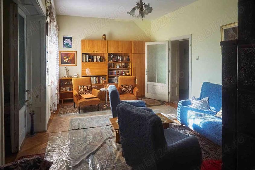 Apartament cu 4 camere decomandat în Turda