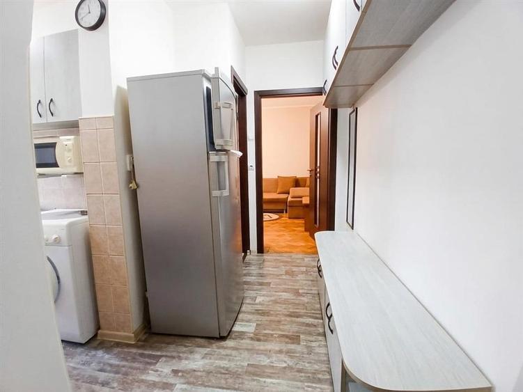 Apartament cu 2 camere semidecomandat în Valenta