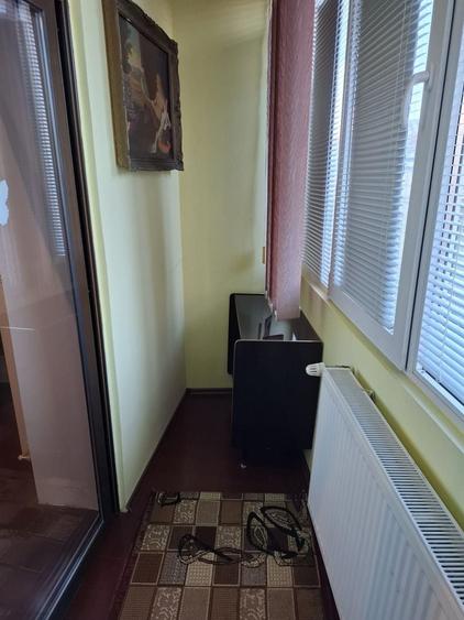 Apartament cu 2 camere, mobilat în Central