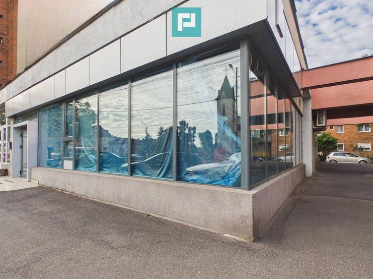 Spațiu comercial, de 135 mp, în Micălaca
