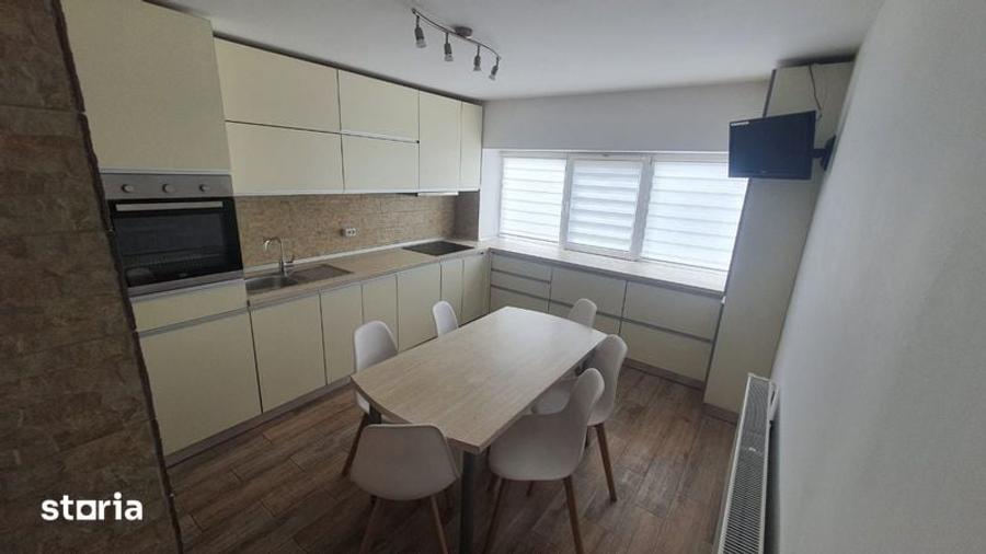 Apartament cu 2 camere decomandat în Carpați 2