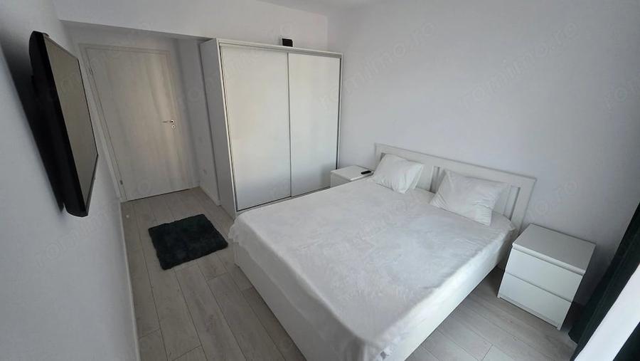 Apartament cu 2 camere decomandat în Berceni