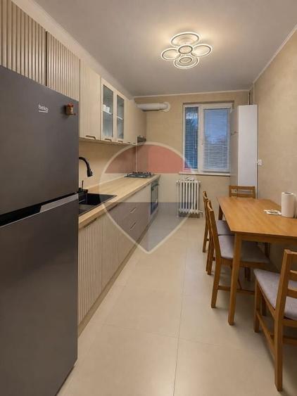 Apartament cu 2 camere decomandat, mobilat în Drumul Taberei