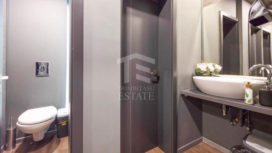 Spațiu comercial, de 169.33999633789 mp, în Calea Victoriei