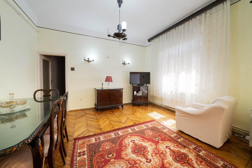 Casă cu 3 camere cu Canalizare în Pache Protopopescu